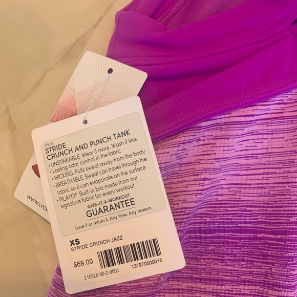 NWT Athleta Stride Crunch and Punch Tank - Picture 3 of 4